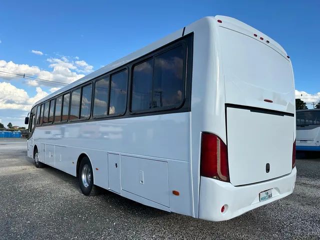 Ônibus fretamento com ar motor dianteiro  - Foto 4