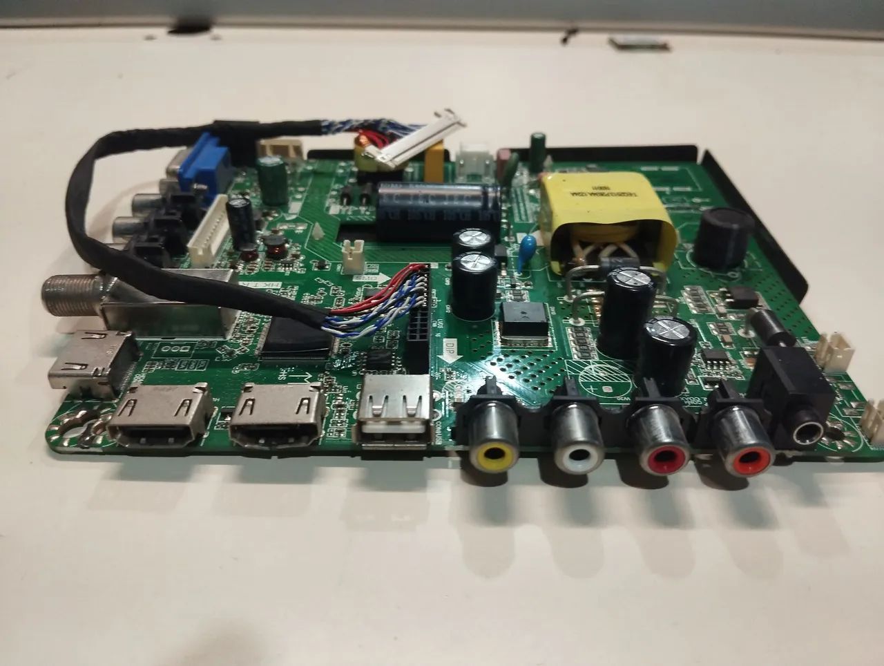 Placa Fonte e Principal Tv Hqtv32 e 39pl - Foto 3