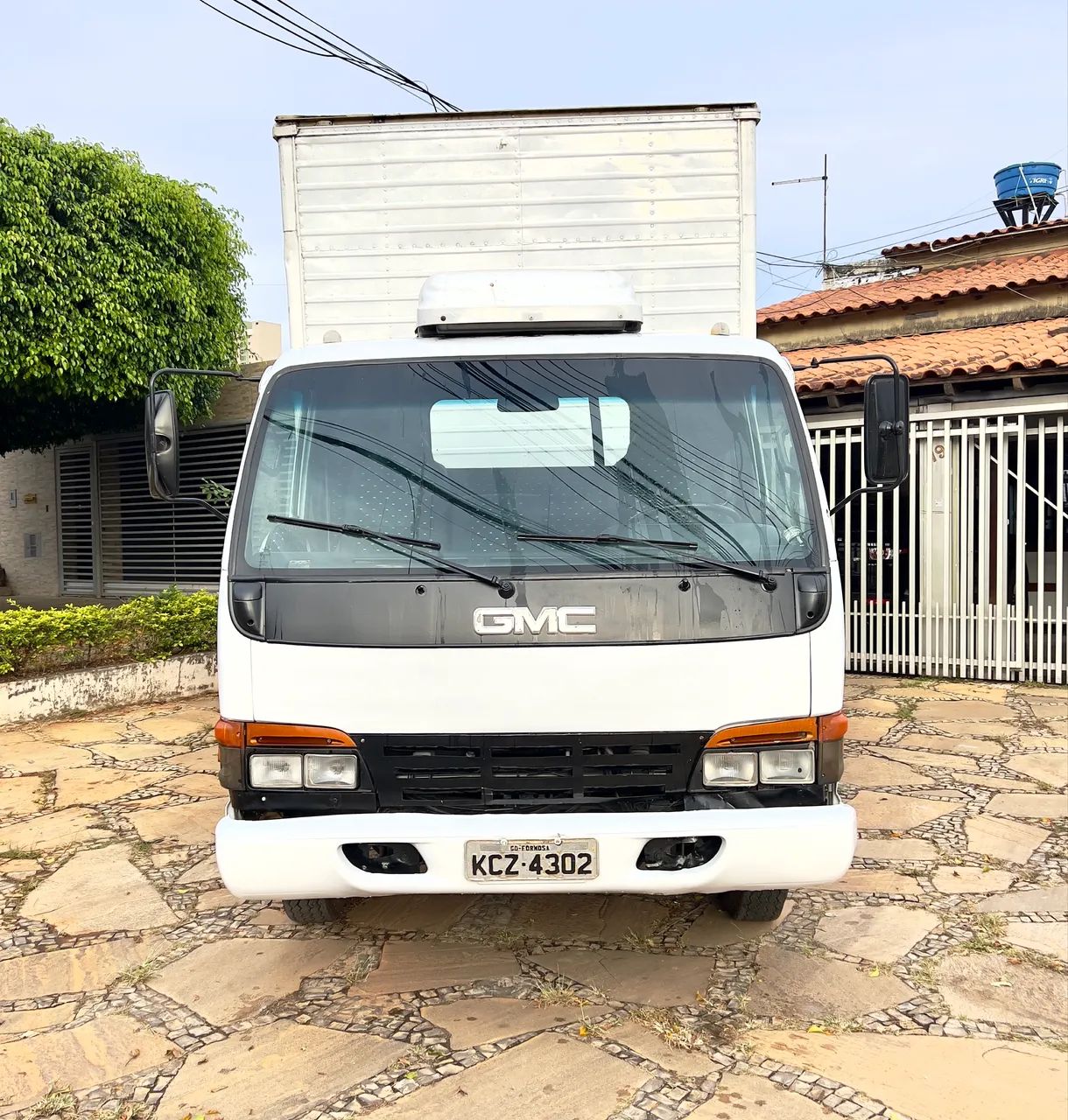 GMC 7110 - Caminhão báu 3/4 - 7 Ton com motor cummins do ford 815 150cv - Foto 10