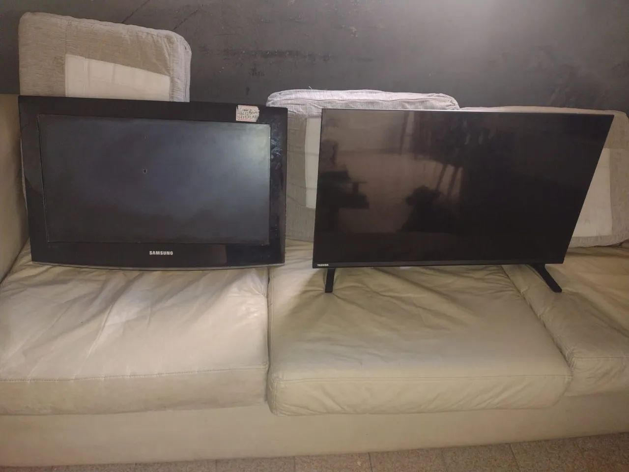 TVs Samsung e Toshiba defeito  - Foto 4