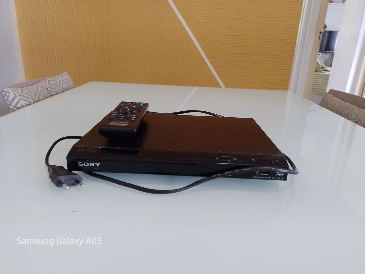 DVD Player Sony DVP-SR320 com Controle Remoto