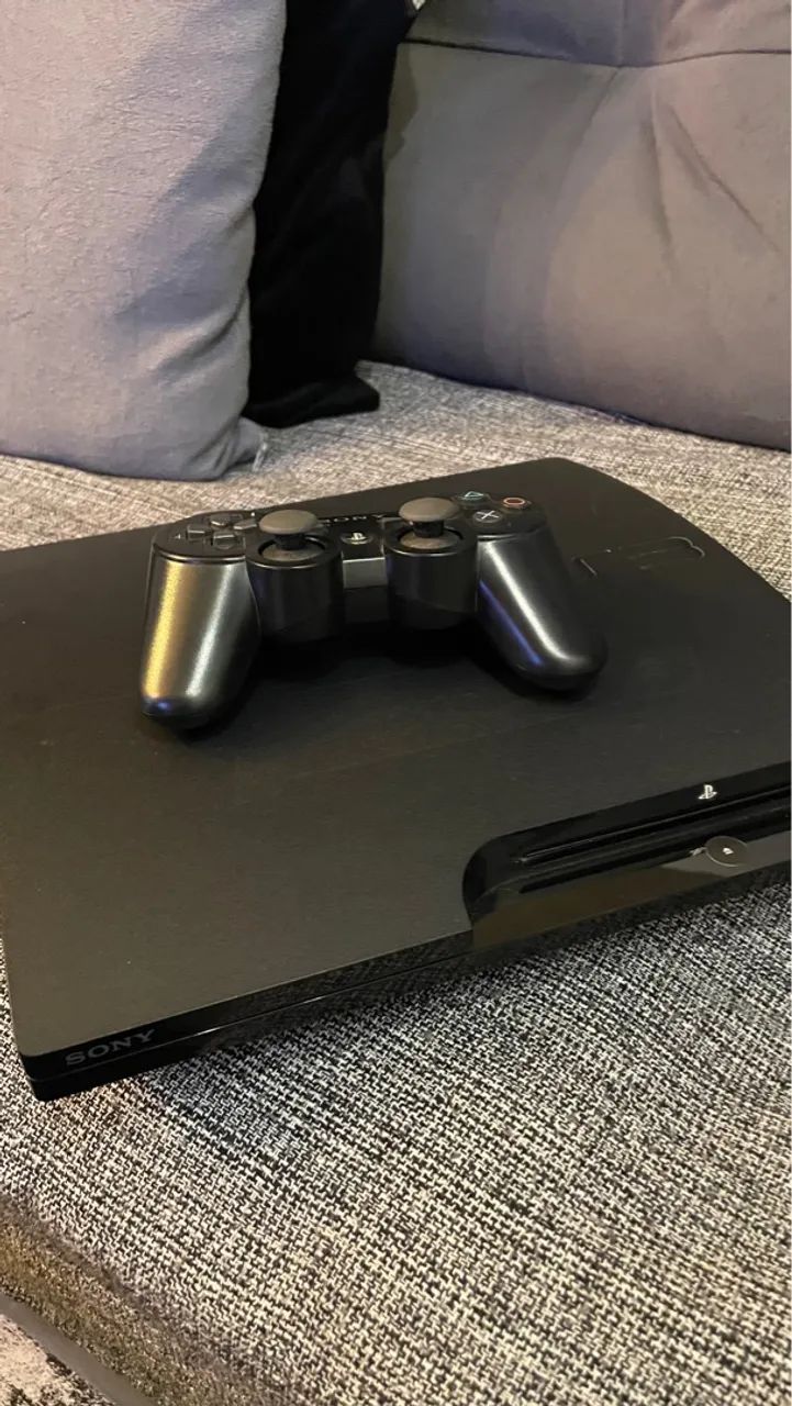 Playstation 3 Slim com controle