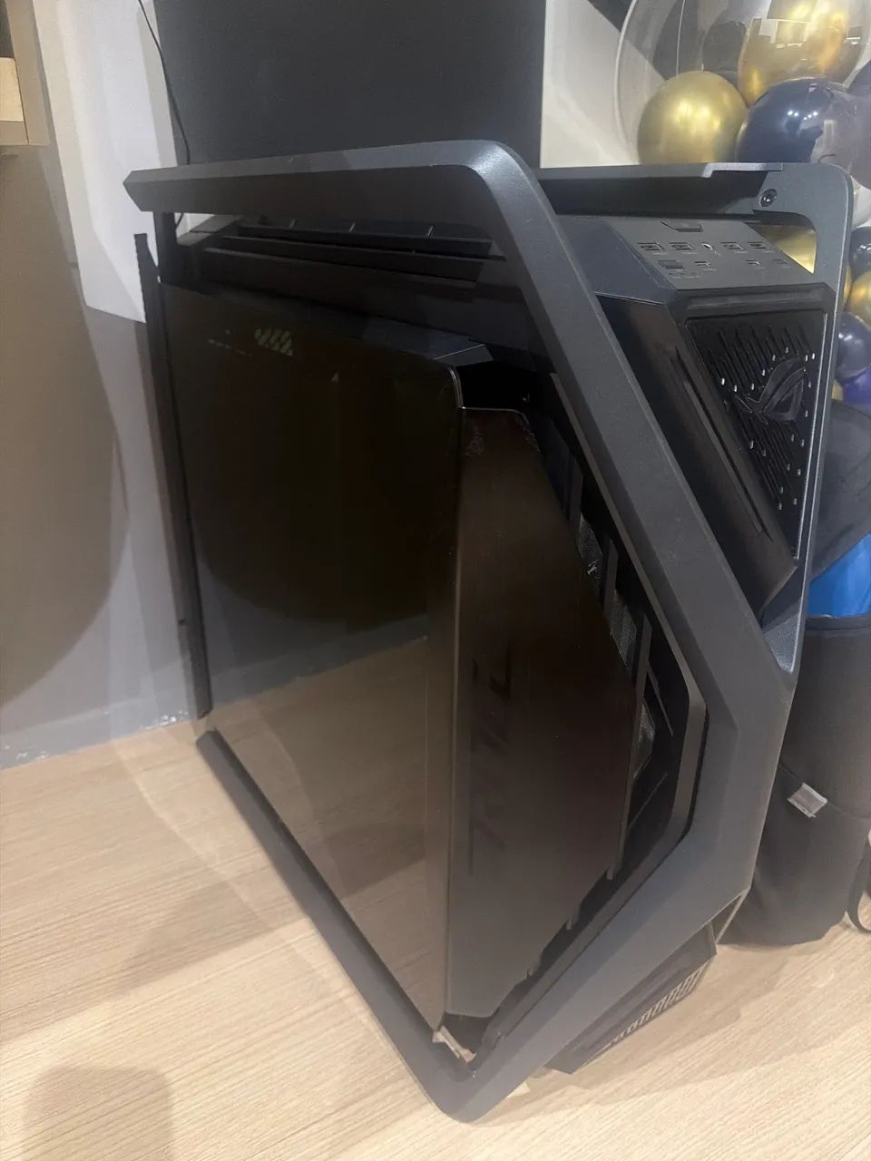 ROG Strix Hyperion Gaming Case (Semi-New)