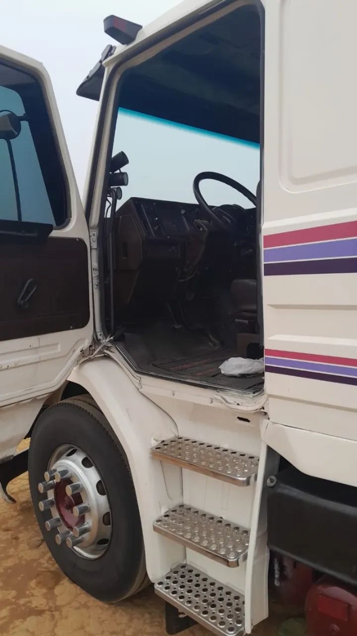 Scania T112 com motor de 113 360cv  - Foto 5