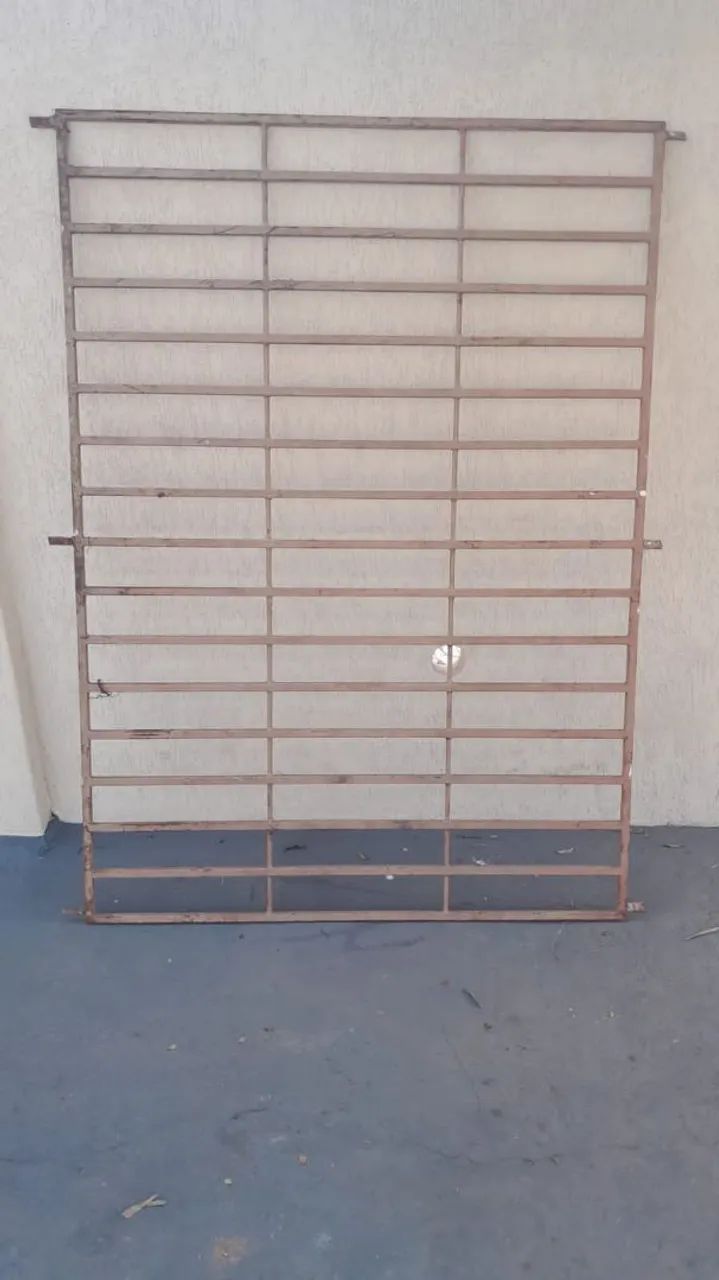 Grade de ferro 64169299846403120