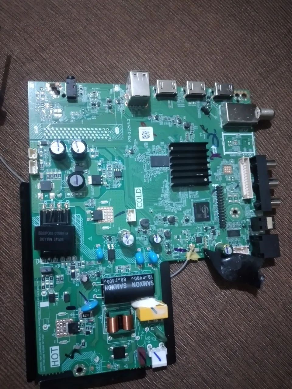 Placa principal da tv HQS32NKHM P75-352V6.2FUCIONANDO