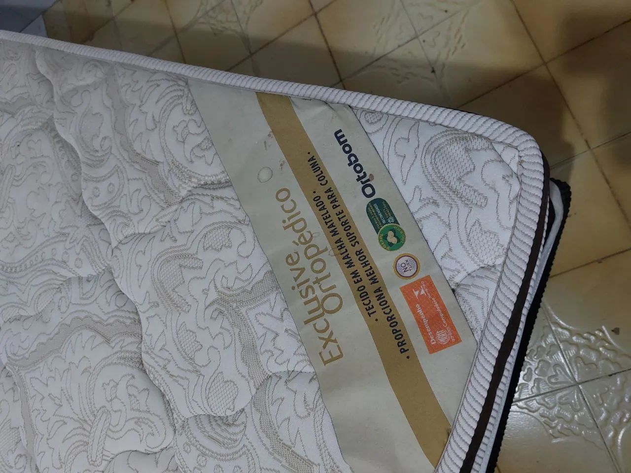 Cama box solteiro. Em ótimo estado de conservação. Espuma Ortopédica - Foto 2