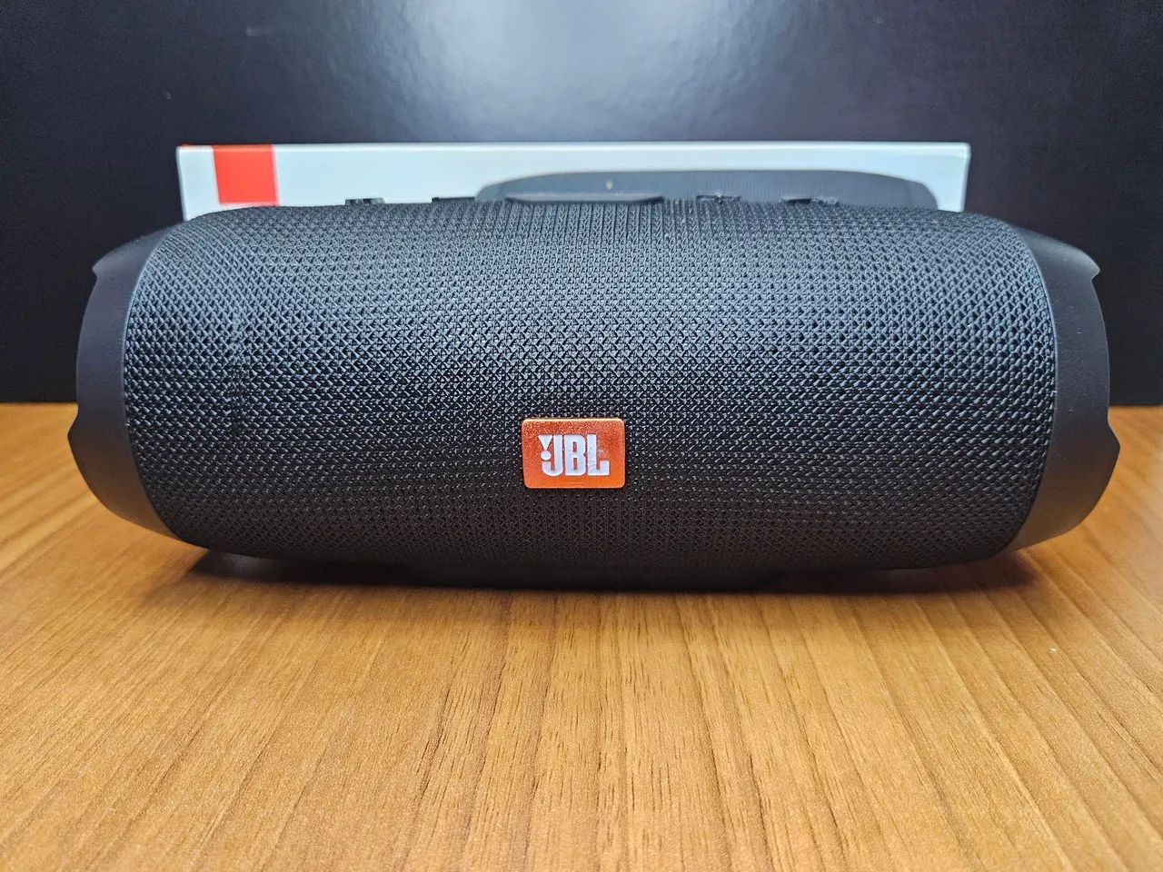 Caixa JBL charge nova Bluetooth  - Foto 5