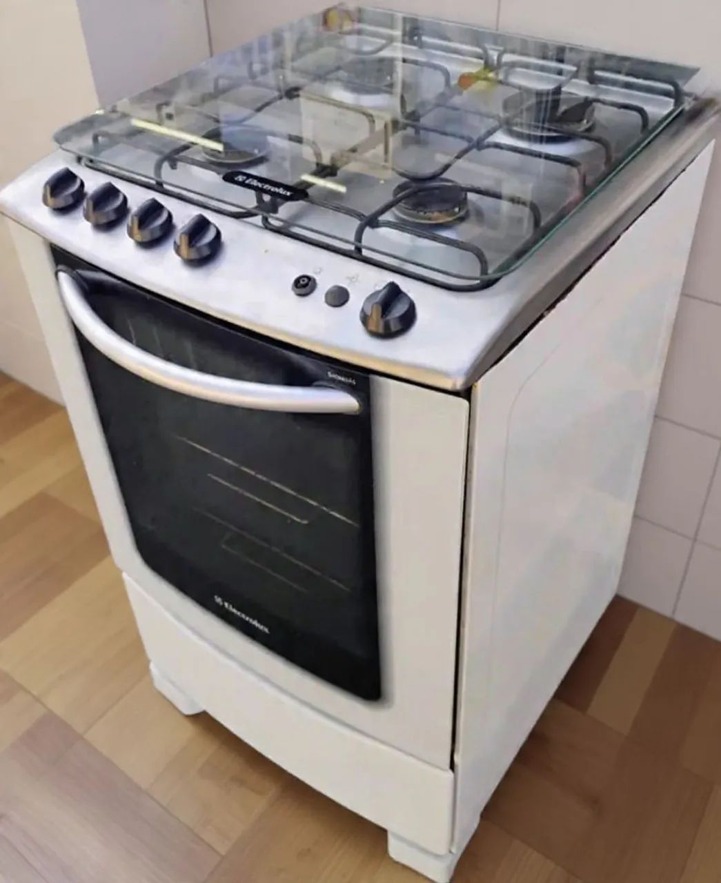 Fogão Electrolux 4 bocas acendimento automático  - Foto 4