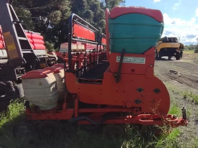Plantadeira Planti Center - Terraçus 13000, 13 Linhas Pantográfica, Sem Facão. Fab 2012 - Foto 3