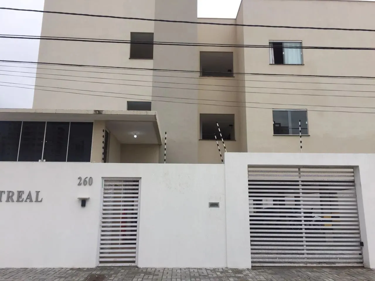 Apartamento COND. RESID. MONTREAL, R$ 1.100 reais, incluso Cond. , IPTU, Água, Internet.