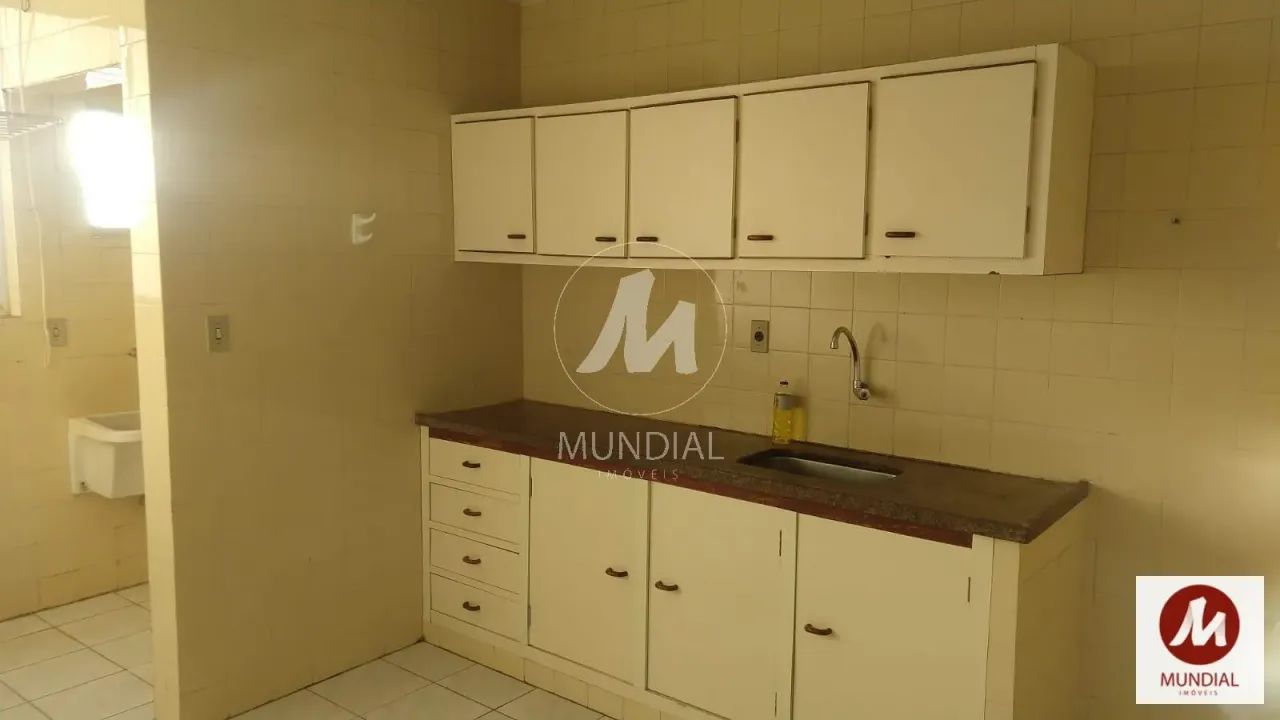 Apartamento (tipo - padrao) 2 dormitórios, cozinha planejada, em condomínio fechado - Foto 3