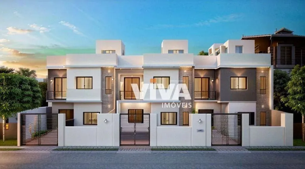 Sobrado com 2 dormitórios à venda, 64 m² por R$ 410.000,00 - Espinheiros - Itajaí/SC