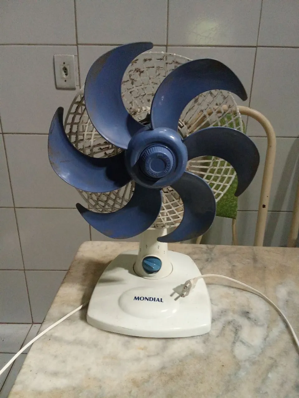Ventilador de mesa Mondial