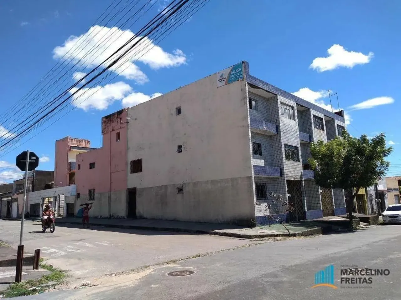 Apartamento com 2 dormitórios para alugar, 50 m² por R$ 600,00/mês - Barra do Ceará - Fort