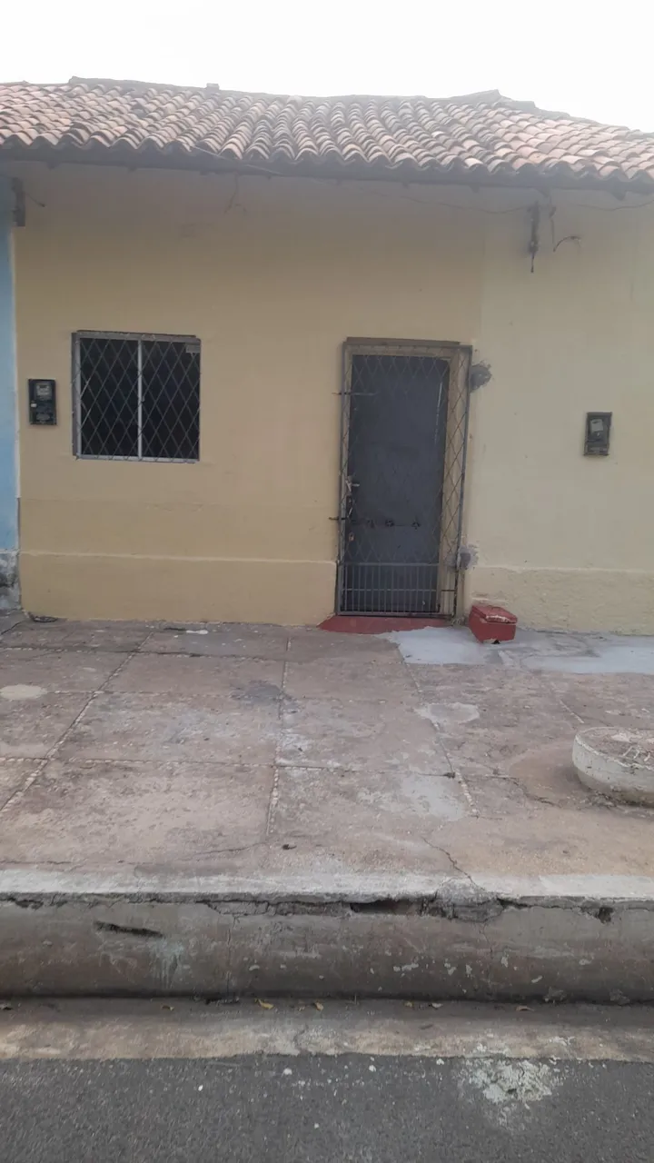 Alugo casa proximo a Uespi