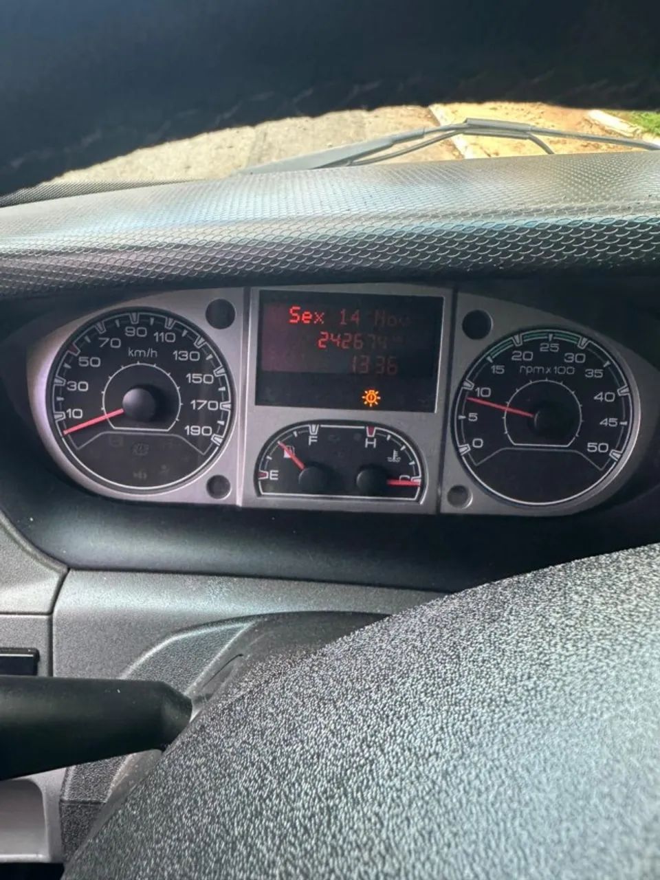 IVECO 35S14 BAÚ - CATEGORIA B |  2016/2017 - Foto 12