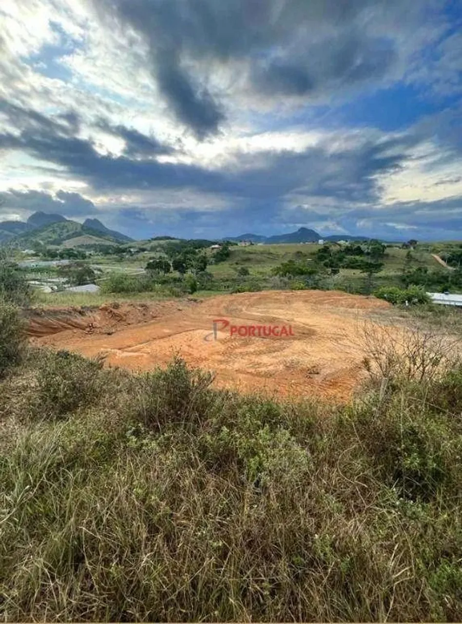 Terreno à venda, 360 m² por R$ 40.000,00 - Cantagalo - Cantagalo/RJ