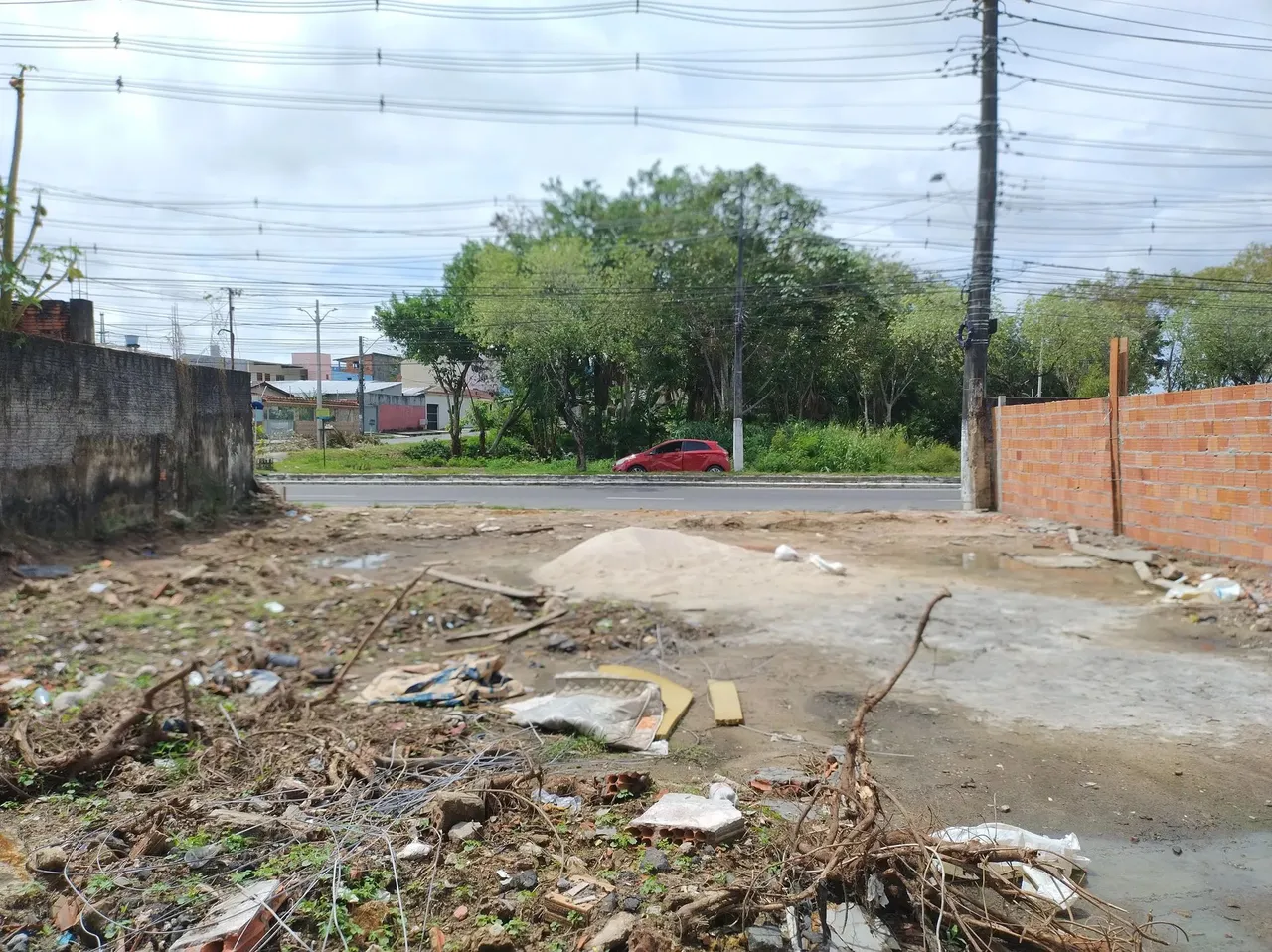 Alvorada / 250 M2 / 9. 8. 1. 0. 6 3. 2. 3. 1