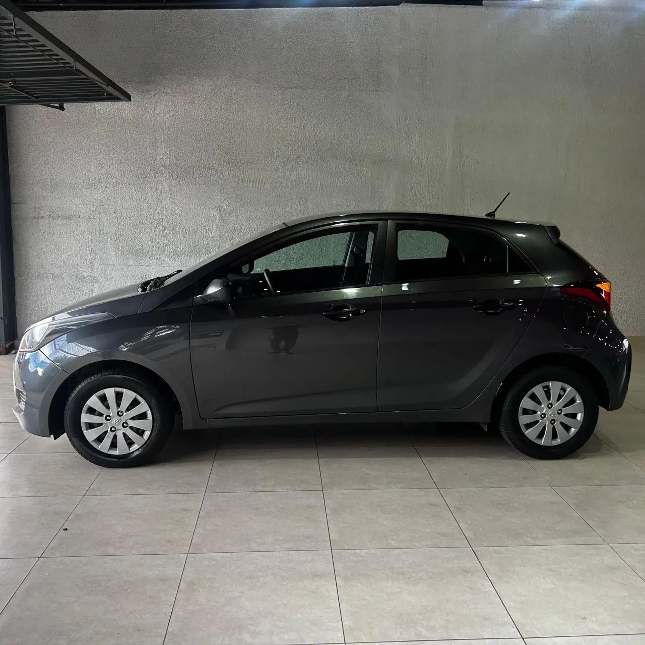 HB20 Unique 1.0 Flex 12V Mec. - Foto 5