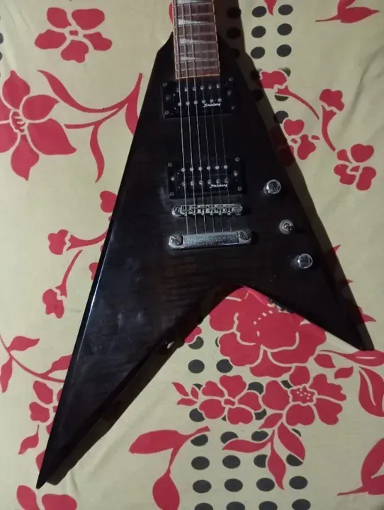 Guitarra Strinberg Modelo CLG 45