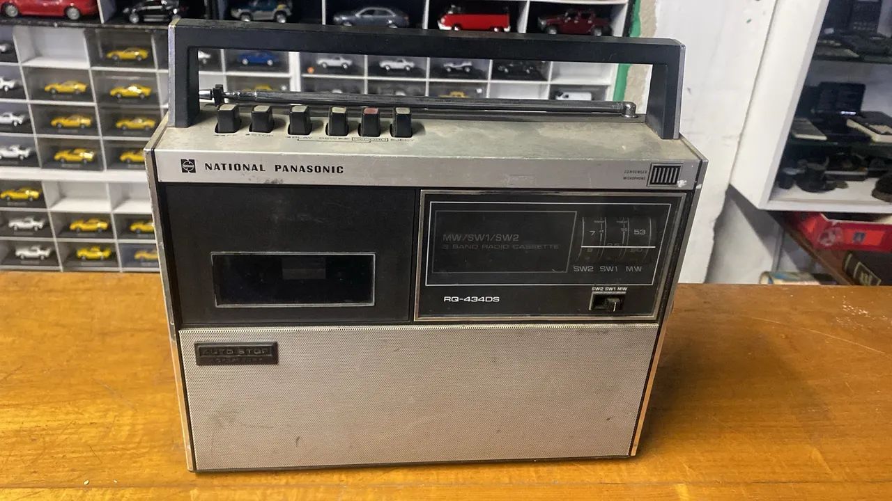 Antigo rádio National Panasonic 