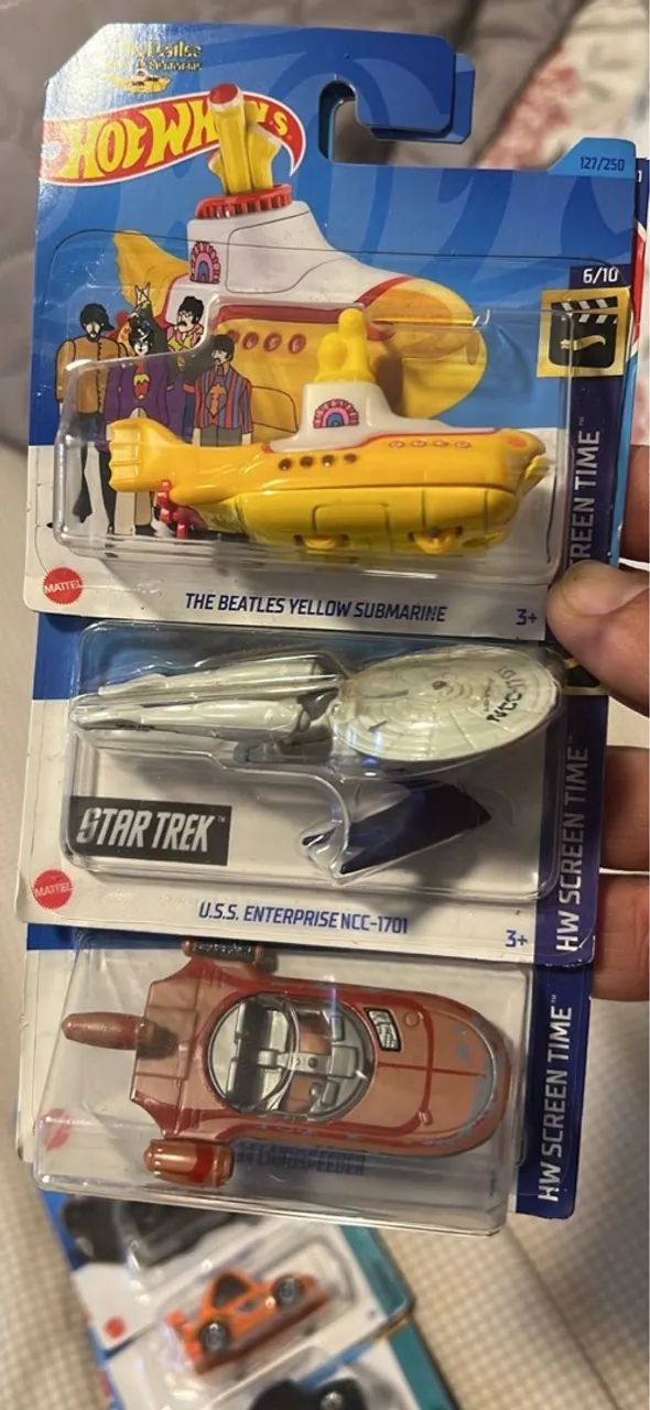 Hotwheels Barbie, Snoopy, Minecraft, Space Jam etc - Foto 3