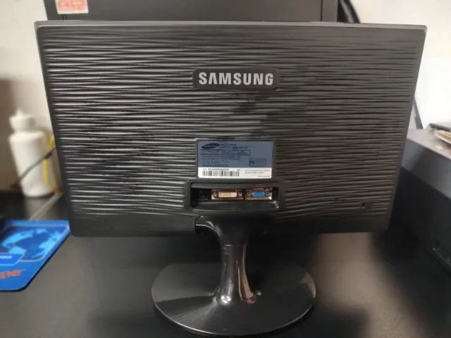  Monitor Philips 18.5? HD Widescreen HDMI VLine 193V5LHSB2 340,00 - Foto 3