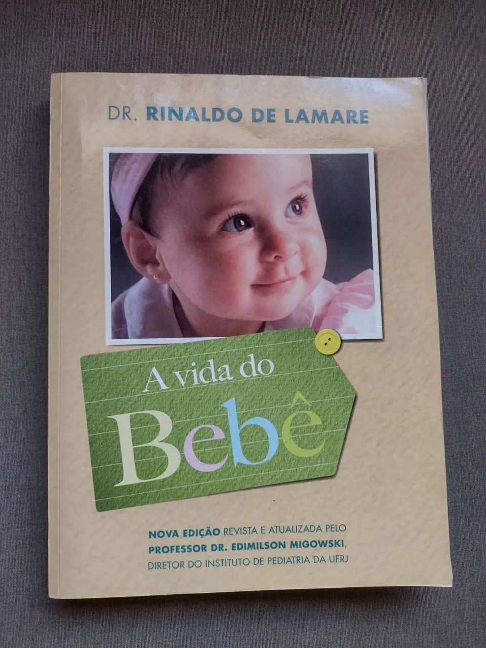 Livro A vida do bebê 
