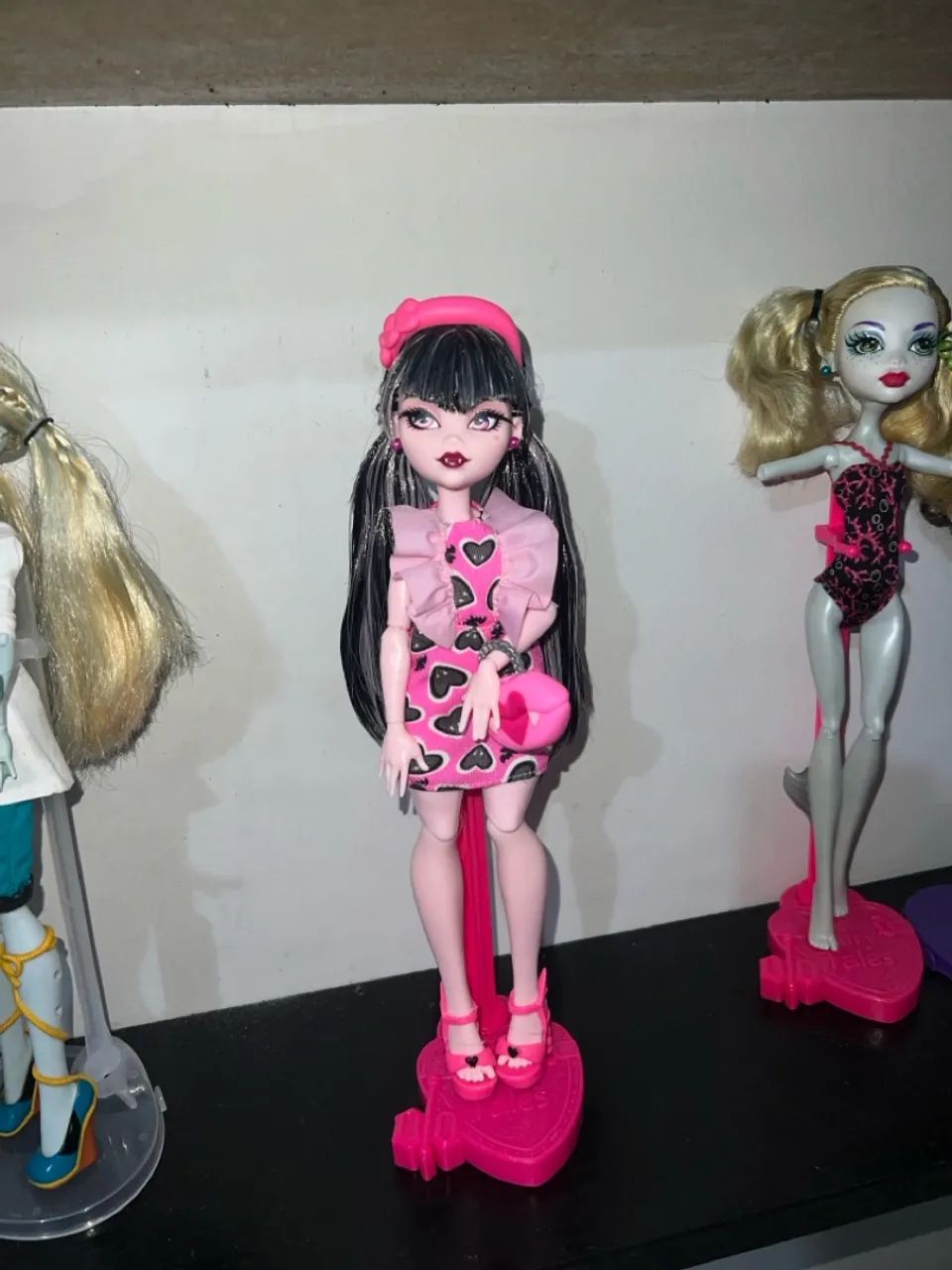 Boneca Monster High Draculaura com Nylon  - Foto 3