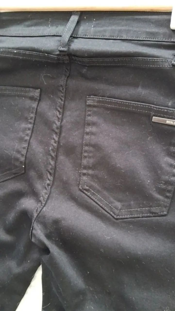Calça jeans Dicollani  Paetes tam 36  - Foto 2