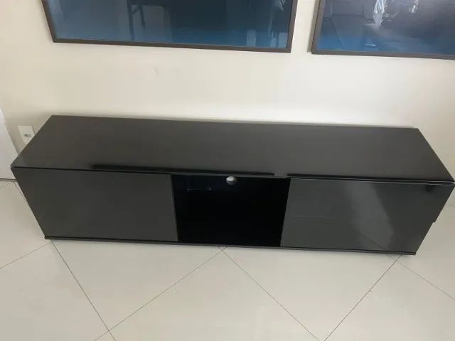 Rack preto com tampo de vidro - 1,80m 