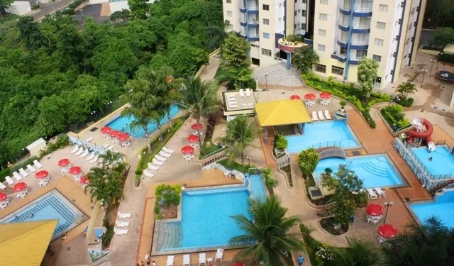 alugo apartamento em caldas novas