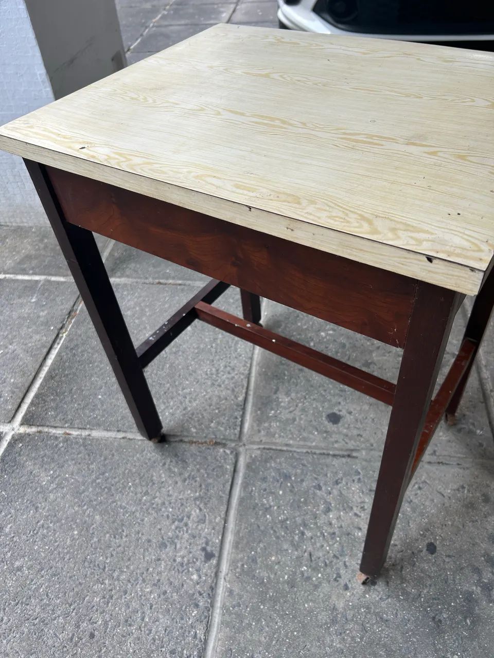 Mesa escrivaninha64840777918977122