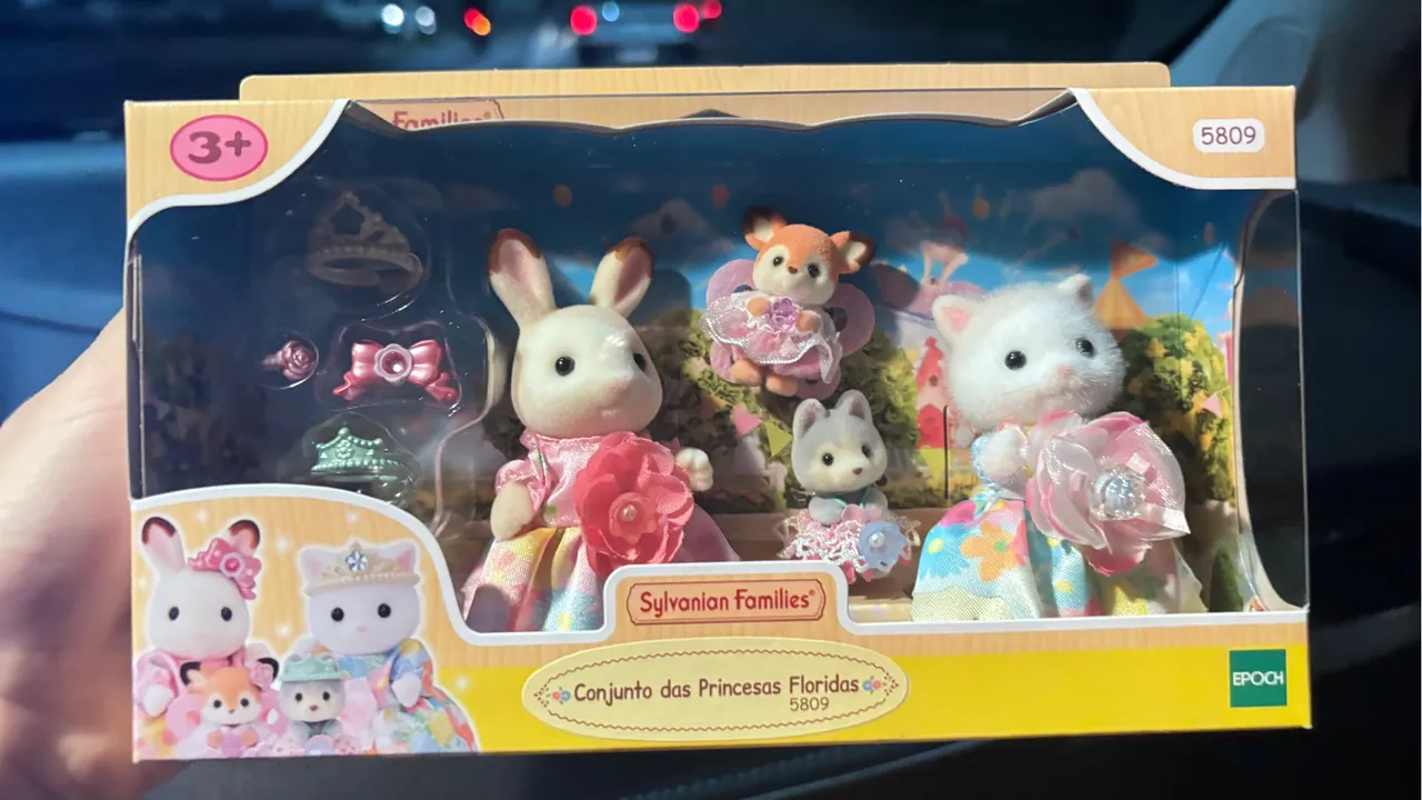 Sylvanian Families Conjunto de Princesas Floridas
