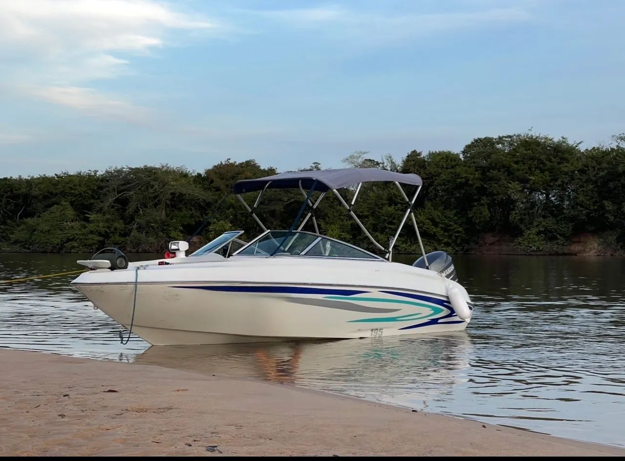 Lancha 195 Ventura, 2008 motor 115hp 2013 registrada na Capitania  - Foto 2