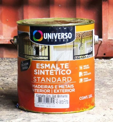 Esmalte Sintético Verde Folha Brilhante 3,600 Litros - Lacrada