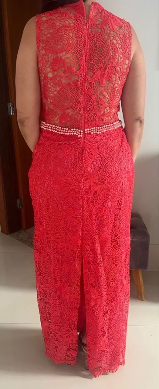 Vestido coral de Renda com Detalhe em Pérolas - Foto 2