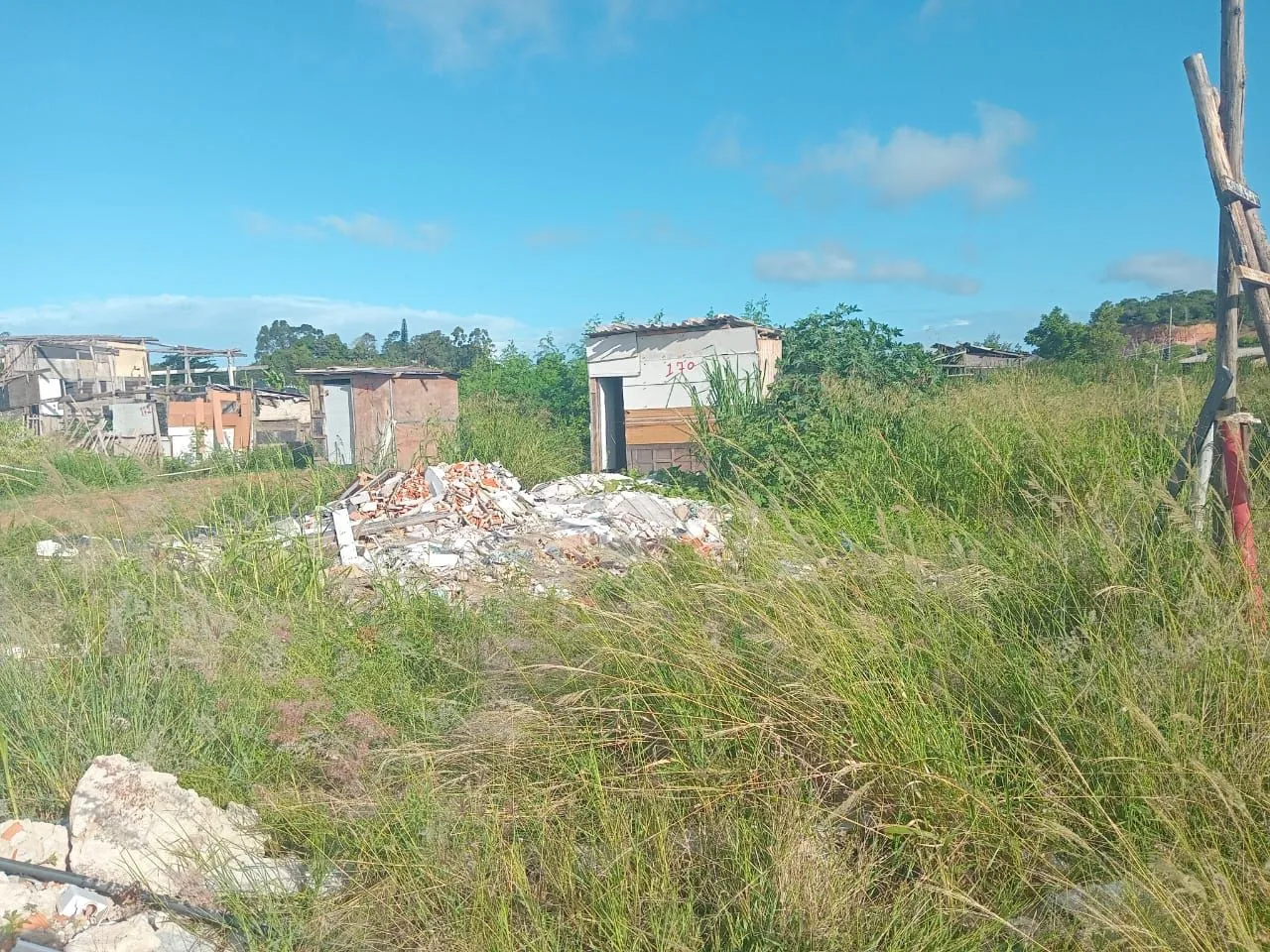 Vendo terreno normilha 9 mil reais