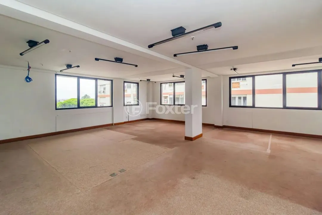 Sala / Conjunto Comercial à venda Avenida Carlos Gomes, Três Figueiras - Porto Alegre