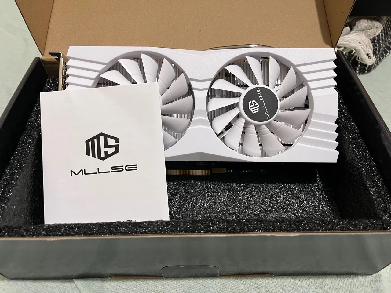 Placa de Vídeo MLLSE. Rx 580 2048SP