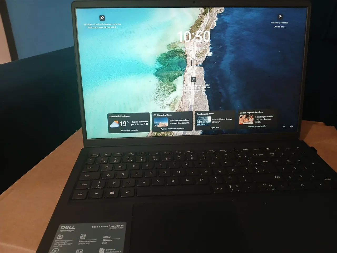 Dell Inspiron 15 - Tela Grande e Desempenho Confiável