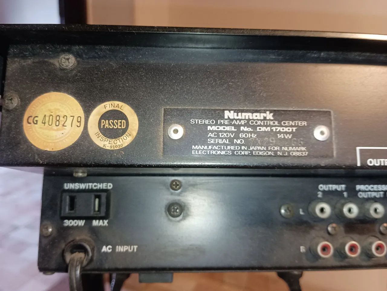 DJ機材 Numark DM1700T STEREO PRE-AMP Numark DM1700T Stereo Preamp Control Center (see Description