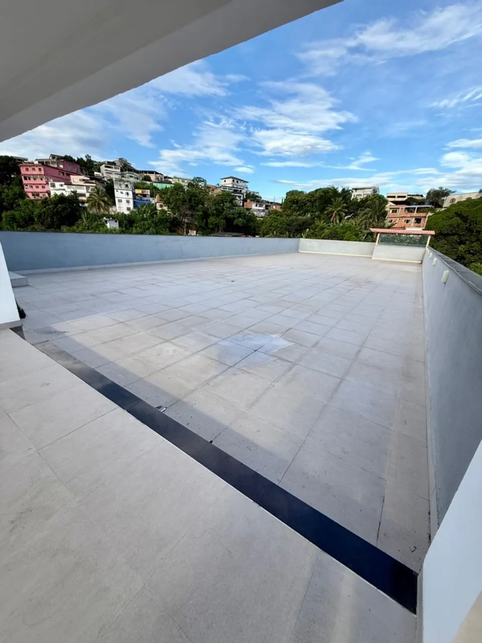 Área e salas para bronzeamento 400m2