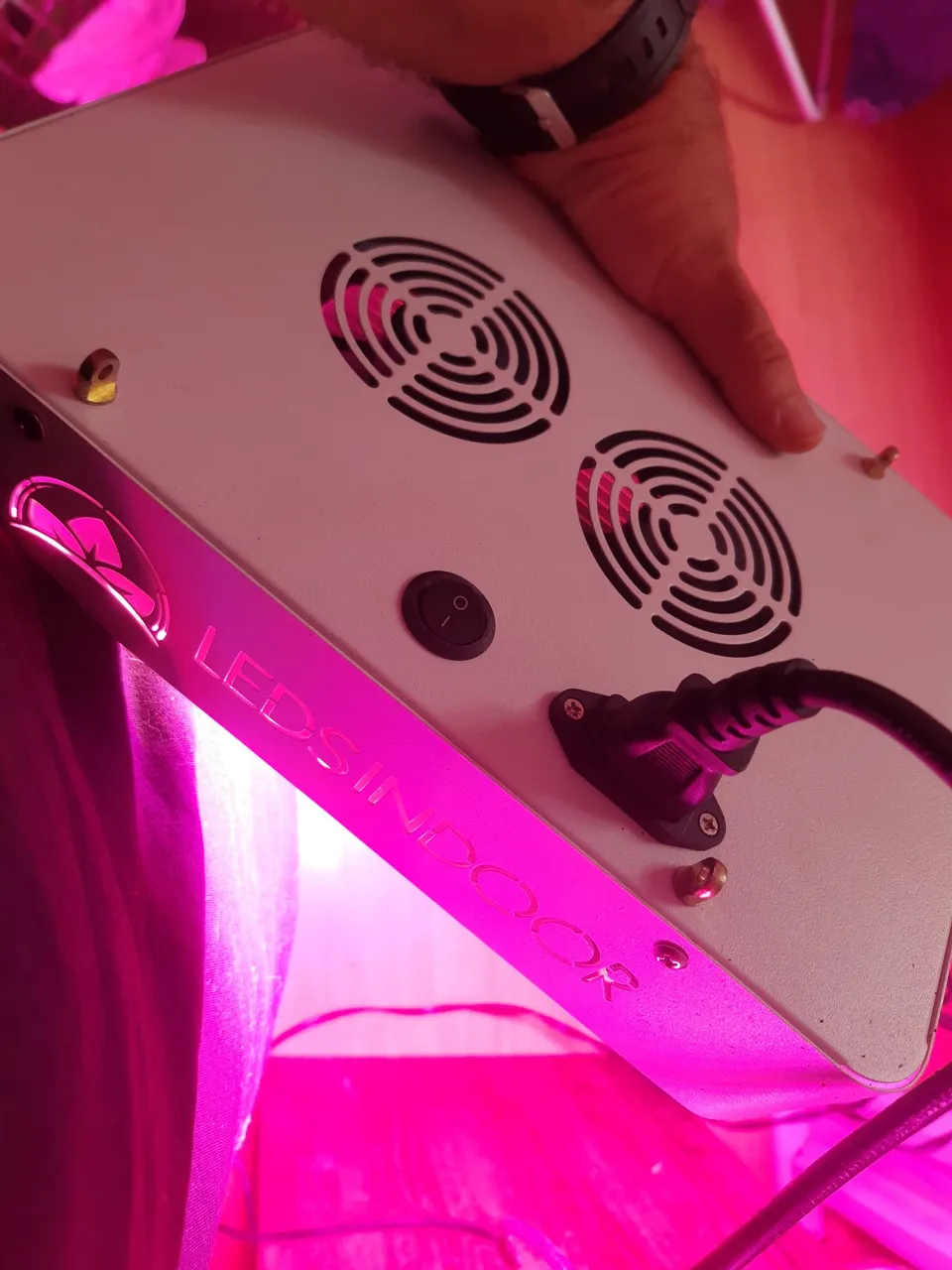 Painel LED para Cultivo Indoor - LEDs Indoor
