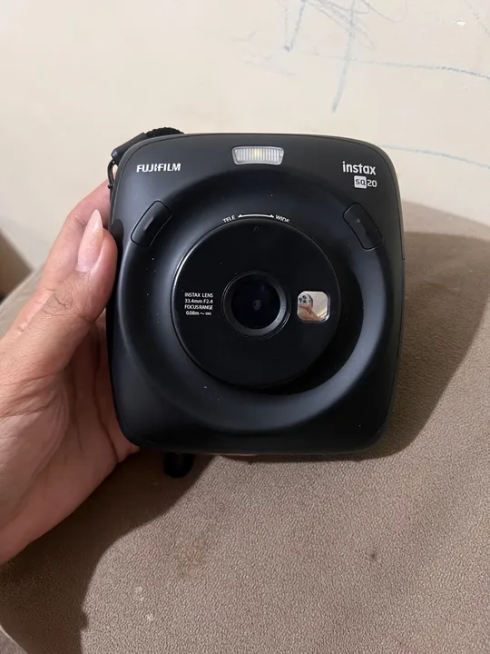 Câmera instantânea Fujifilm SquareSQ20
