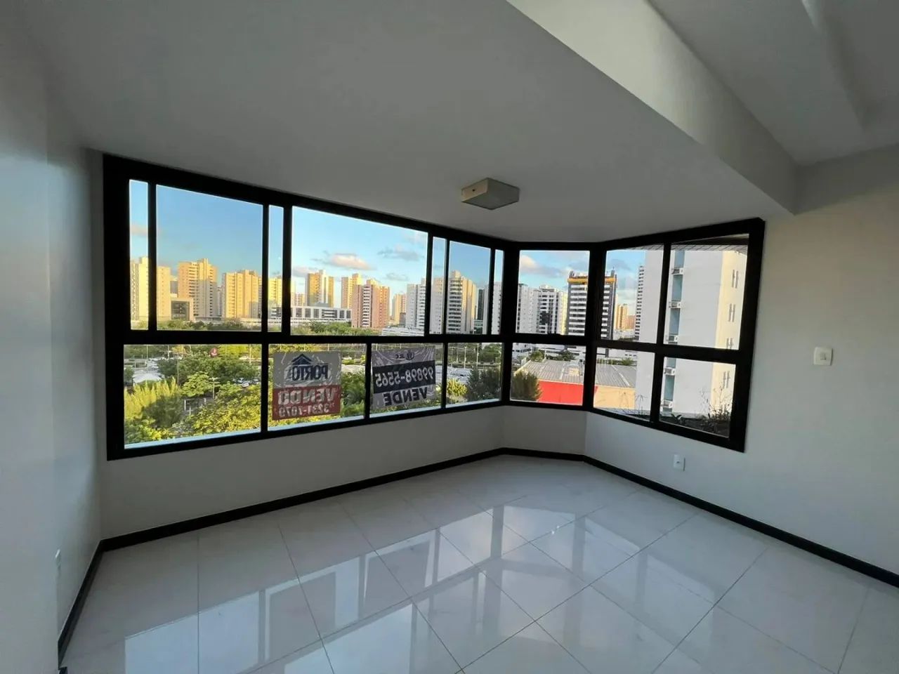 Apartamento Padrão no Edificio Oscar Niemeyer - Grageru  com 170m² ,4 quartos ,2 suites ,4 - Foto 2