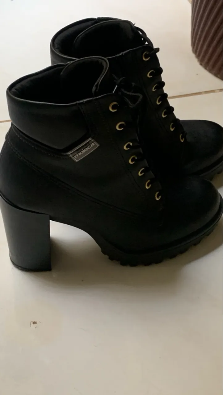 Bota Feminina Moleca Salto Alto Preta
