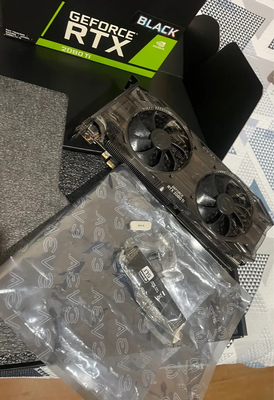 Placa de Vídeo EVGA GeForce RTX 2080 Ti Black