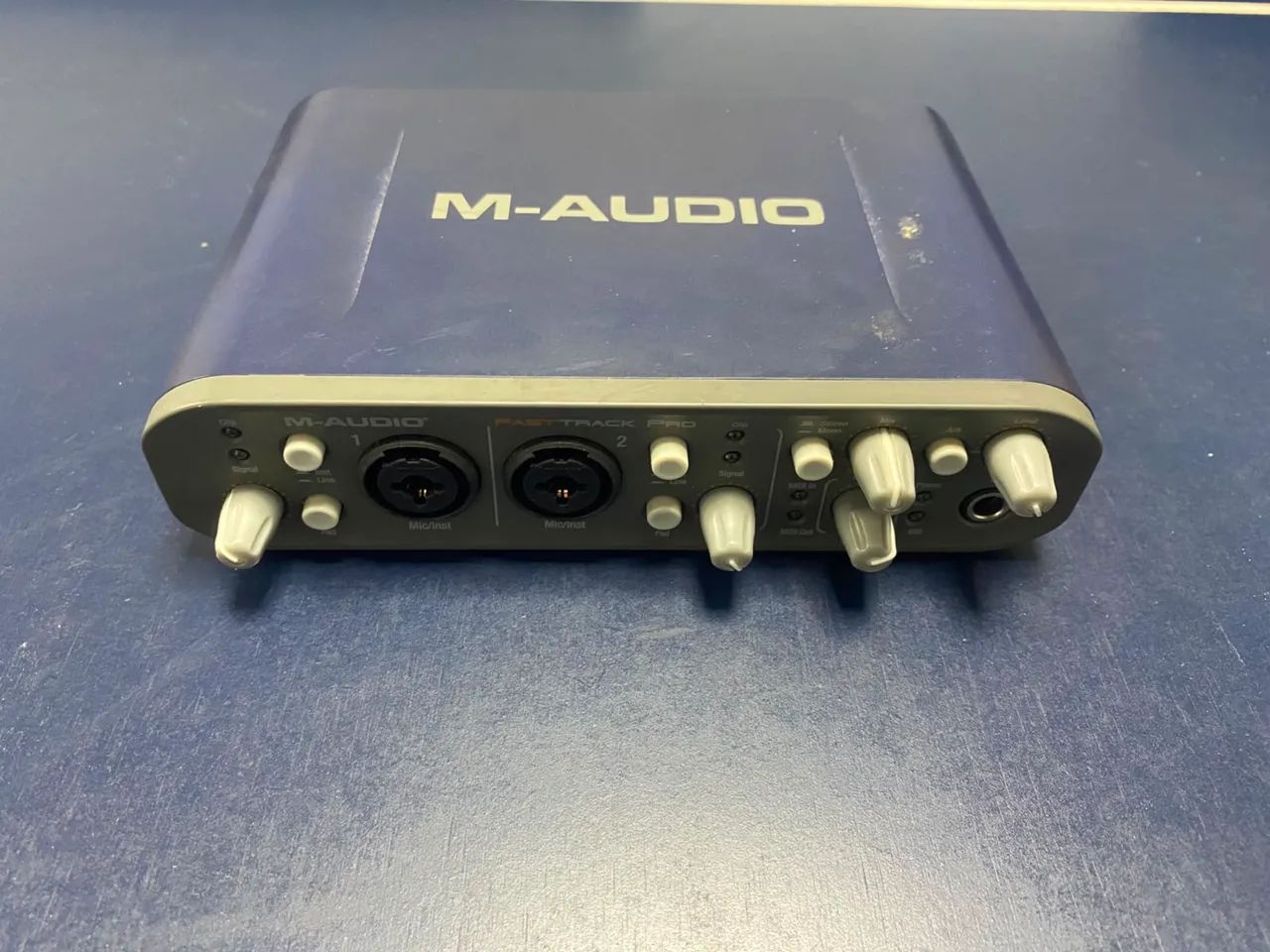 M-Audio Fast Track Pro ? Interface de Áudio USB 4x4 - Foto 3
